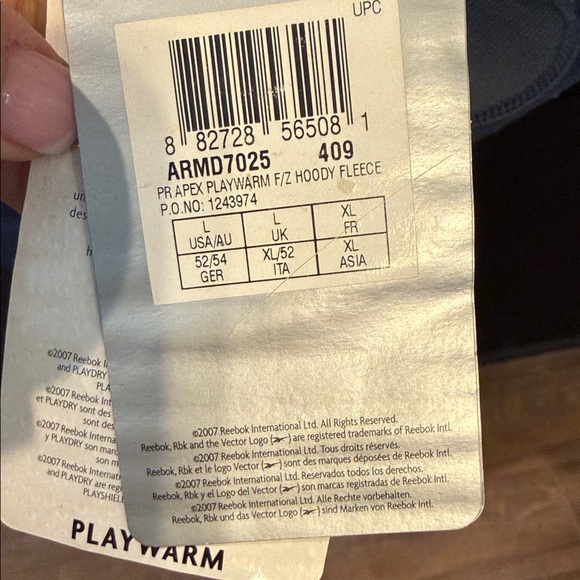 Men’s Reebok Color Block jacket - Picture 7 of 7